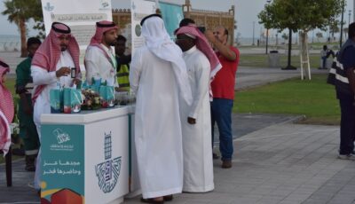 مبادرة تطوعية في كورنيش الراكة احتفالًا باليوم الوطني