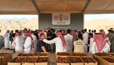 بالصور.. إقبال كبير من السياح والزوار على مهرجان العلا للتمور