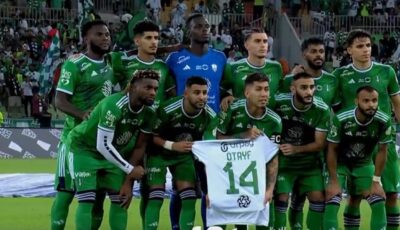 لاعبو الأهلي يدعمون عبدالله عطيف بعد إصابة الرباط الصليبي..فيديو