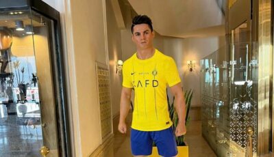 وضع مجسم رونالدو بقميص النصر في بهو فندق أسبيناس بطهران